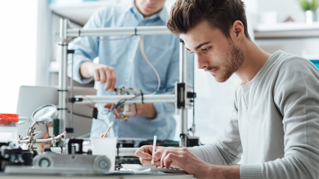 Engineering students in lab